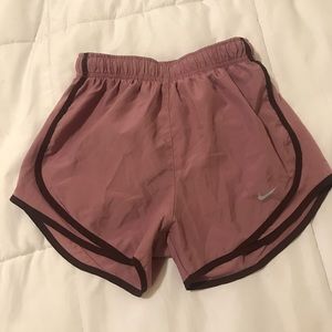 Nike dry tempo shorts